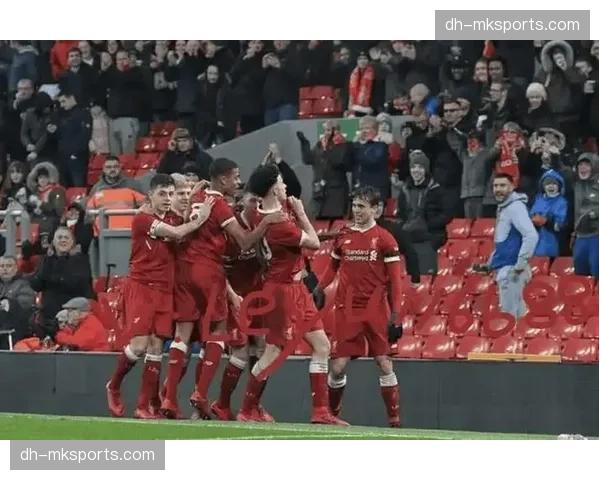 利兹联高位逼抢体系消耗巨大 下半场体能下滑导致失球增多